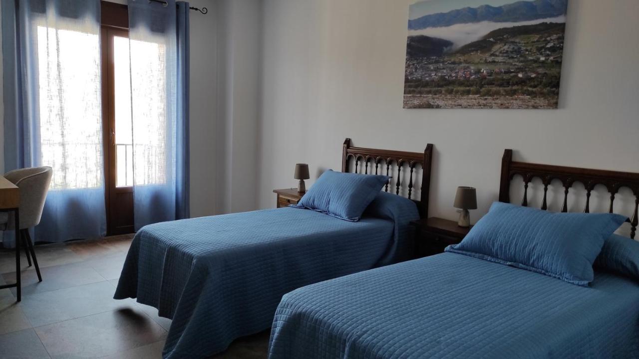 Casa Rural La Colmena Del Geoparque Navatrasierra 外观 照片